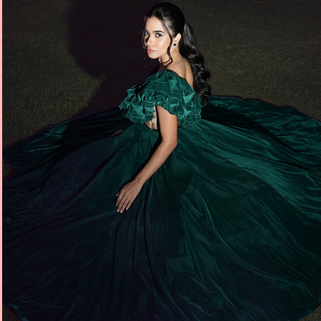 Emerald Velvet Enchantment Gown - Tessuto