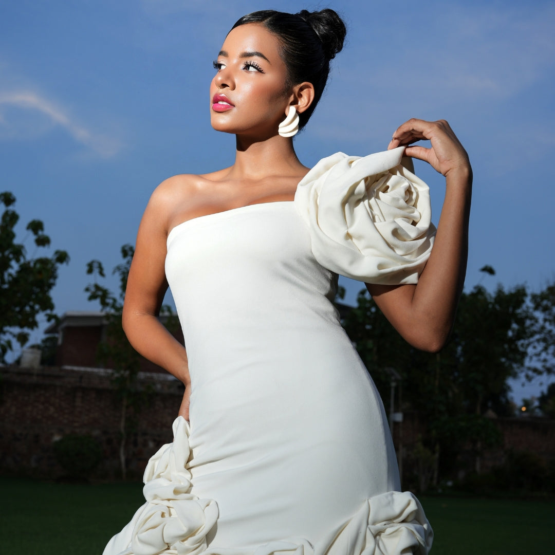 Gardenia Glam Gown - Tessuto