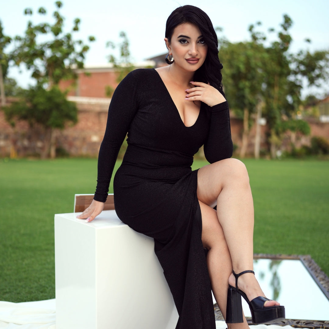 Buy Best Party Wear Gown Dress for Women - Obsidian Glamour Gown - Tessuto